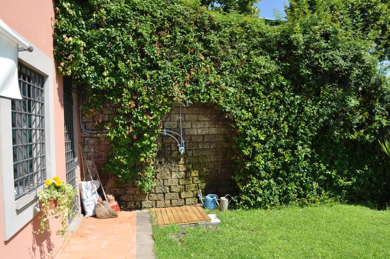 Casale Vicino Al Golf Nazionale Acomodação com café da manhã Monterosi Exterior foto