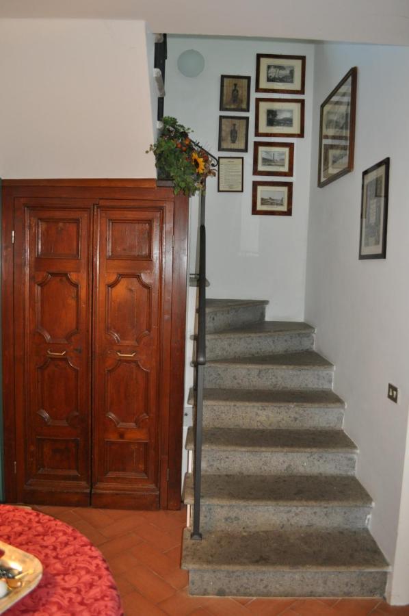 Casale Vicino Al Golf Nazionale Acomodação com café da manhã Monterosi Exterior foto