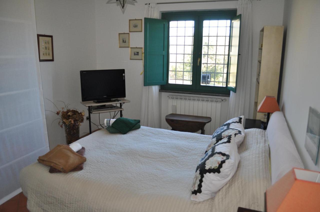 Casale Vicino Al Golf Nazionale Acomodação com café da manhã Monterosi Exterior foto